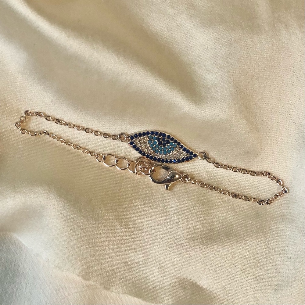 eye bracelet